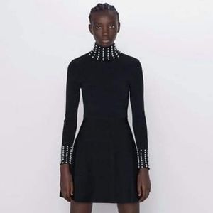 New and authentic 💯 Zara mini pearl dress